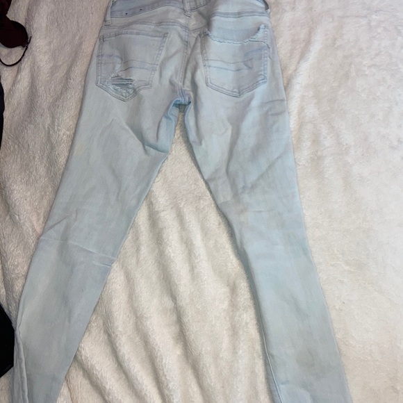 american eagle ripped jeans - Picture 4 of 5